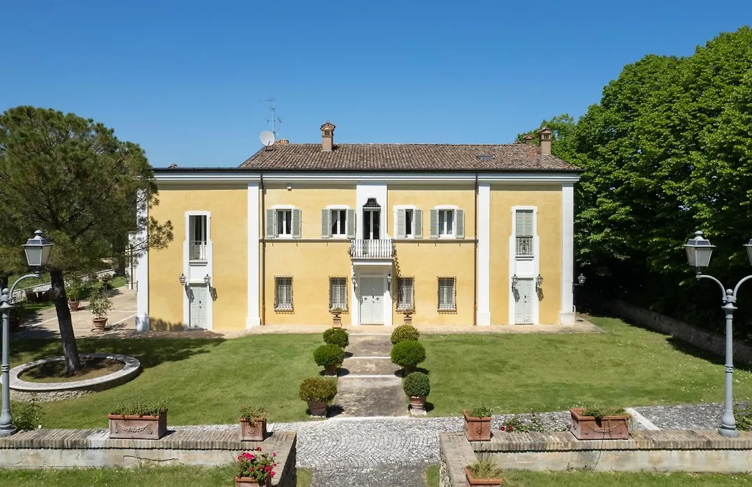 TENUTA BAGNI DE' CONSOLI 24, Emma Villas-1